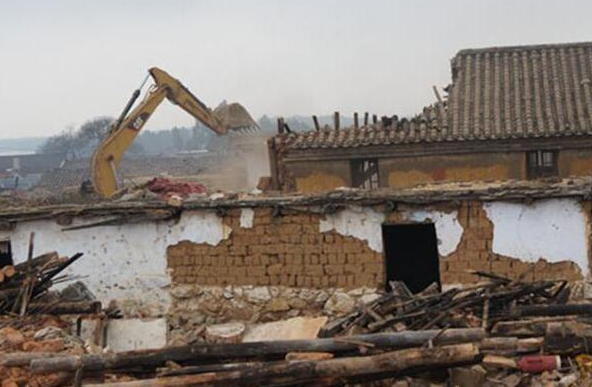 宅基地拆遷時，繼父是否能夠得到<a href=http://www.jiucipa.cn/jingyun/casefwcq/ target=_blank class=infotextkey>拆遷安置</a>補償款？