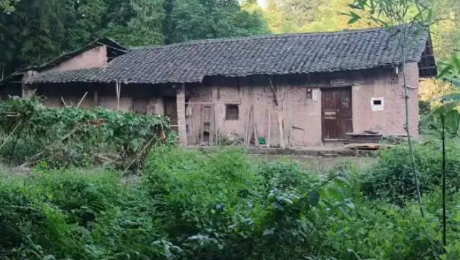 江西省征地補(bǔ)償標(biāo)準(zhǔn):江西農(nóng)村老家拆老房子有補(bǔ)償嗎?