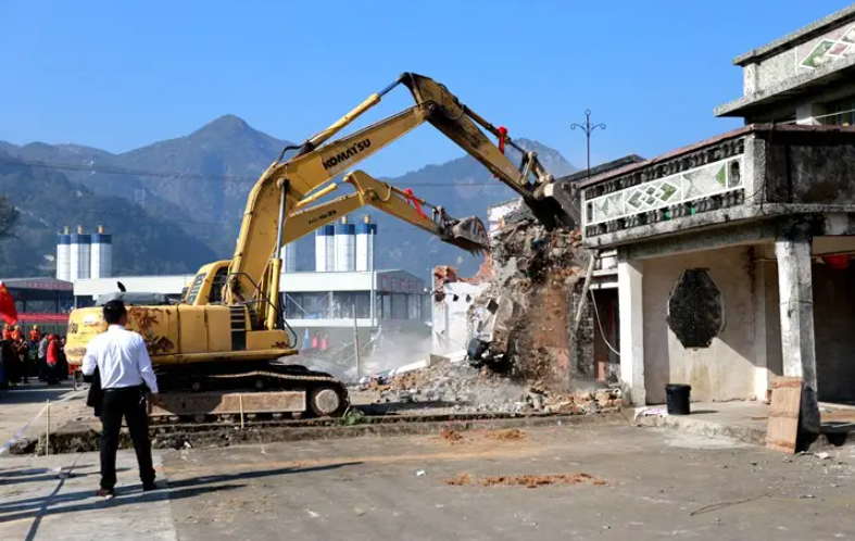 小產(chǎn)權(quán)房在拆遷過(guò)程中能否獲得拆遷安置補(bǔ)償